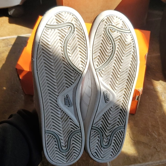 Nike sneakers - Picture 4 of 6